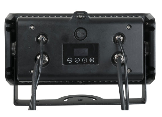 Showtec Cameleon 15 Q4 Outdoor Fluter