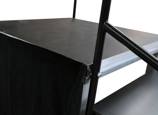 Global Truss GT Stage Deck Skirting, samtschwarz, 40x105cm